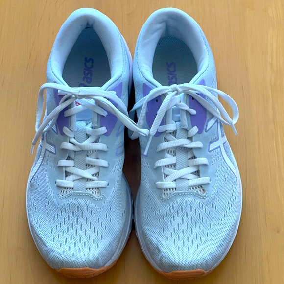 Asics Shoes - ASICS LITE TRUSS - ATHLETIC SHOES